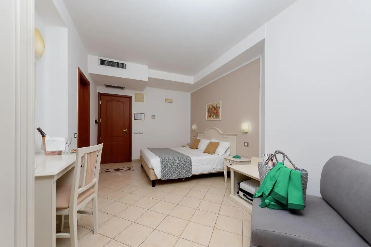 Helios Hotel San Vito Lo Capo 3*,  Italy